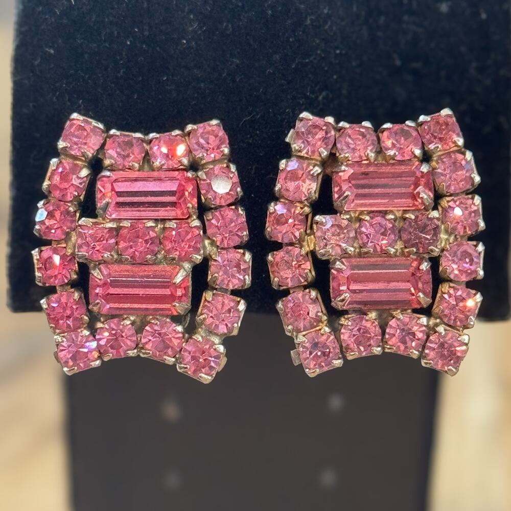 Mid Century Pink Rhinestone Clip On Earrings, Vintage 1950s Glam Costume Jewelry